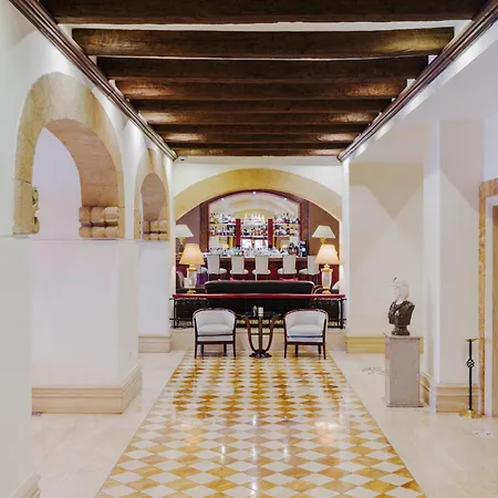 The Arkin Colony Hotel