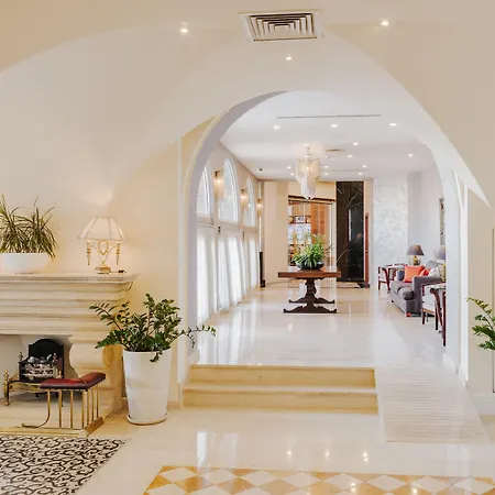 Hotel The Arkin Colony