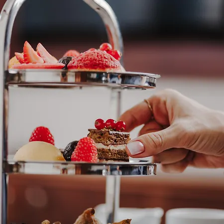 The Arkin Colony Hotel