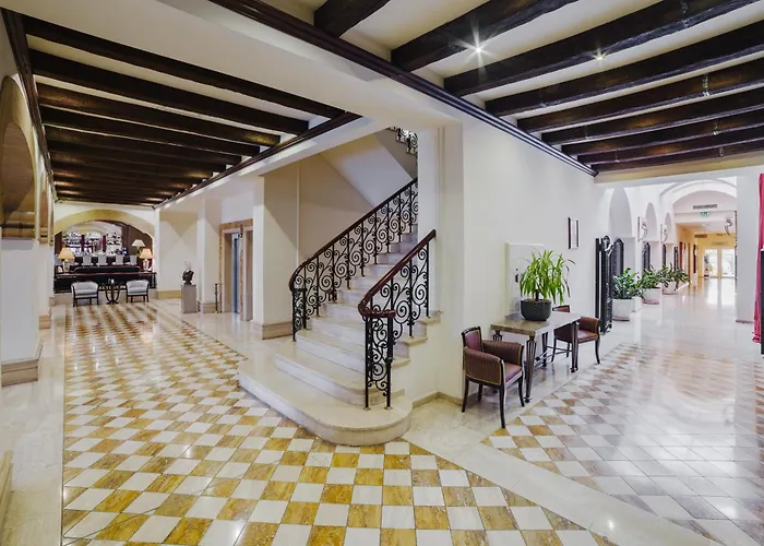 Hotel The Arkin Colony