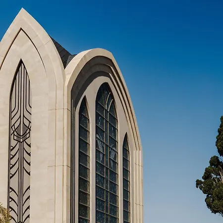 The Arkin Colony Hotel