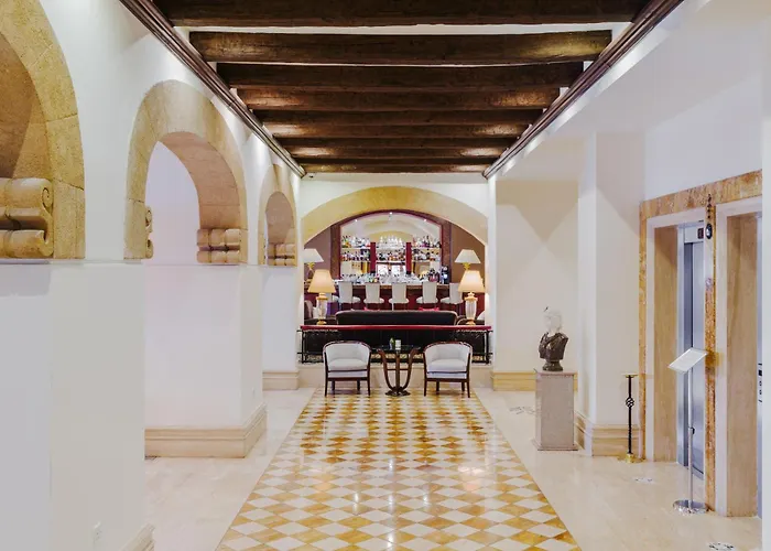 The Arkin Colony Hotel